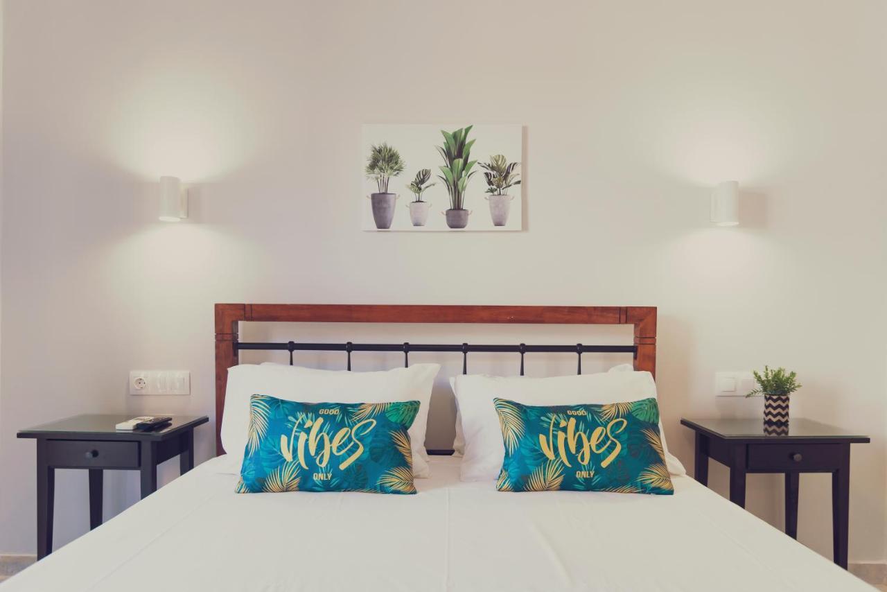 Maria Olga Apartments ベニテス エクステリア 写真